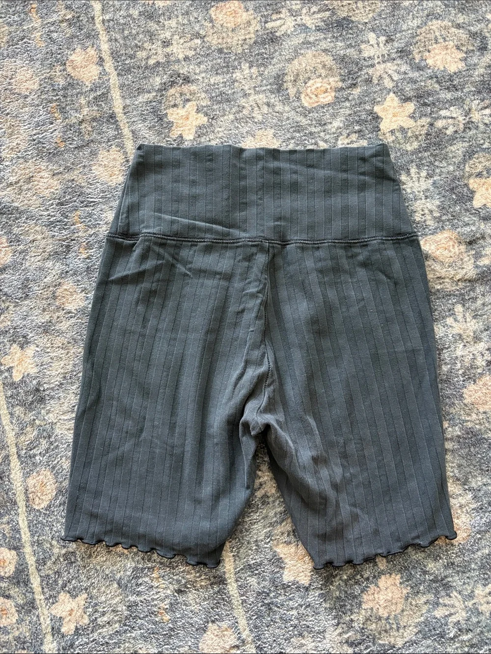 Aerie Offline OG Groove 7” Bike Shorts in Fresh Bright and Black Bundle of 2